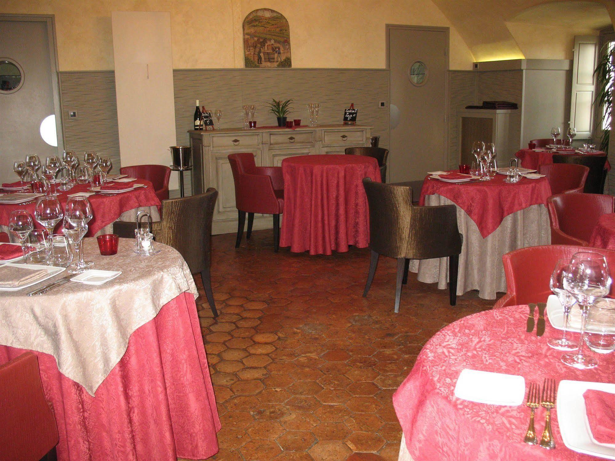 Logis Hotel Le Relais Louis XI Meung-sur-Loire Kültér fotó