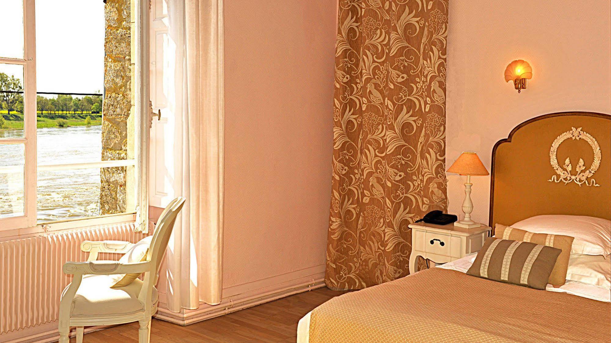 Logis Hotel Le Relais Louis XI Meung-sur-Loire Kültér fotó